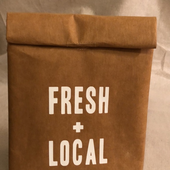 Insulated Cute Lunch Bag & Cooler. Made To Look Just Like a FRESH Brown Bag🙌🏽 - Picture 5 of 14